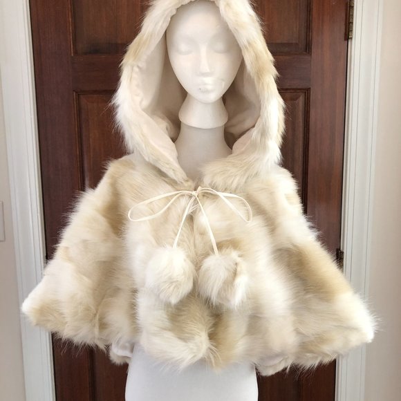 Furrocious Faux Fur Capelet in Faun - New - Burning Man Playa Wear Cape Coat - Picture 4 of 11